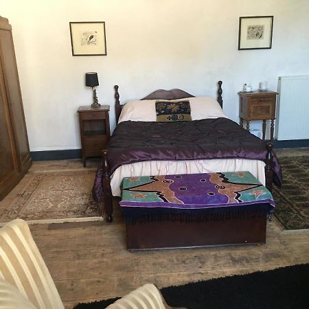 Chambre Sdb Privee Townhouse 26 Chambres D'Hotes Civray Civray  外观 照片