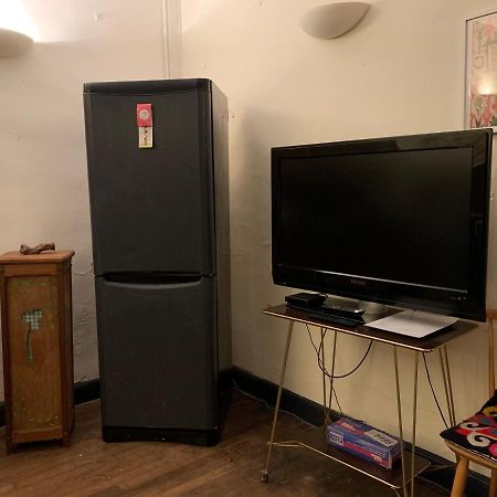 Chambre Sdb Privee Townhouse 26 Chambres D'Hotes Civray Civray  外观 照片