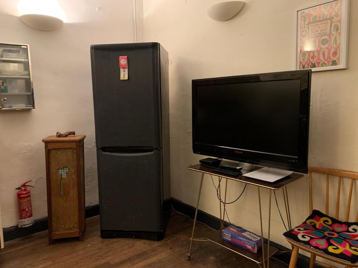 Chambre Sdb Privee Townhouse 26 Chambres D'Hotes Civray Civray  外观 照片